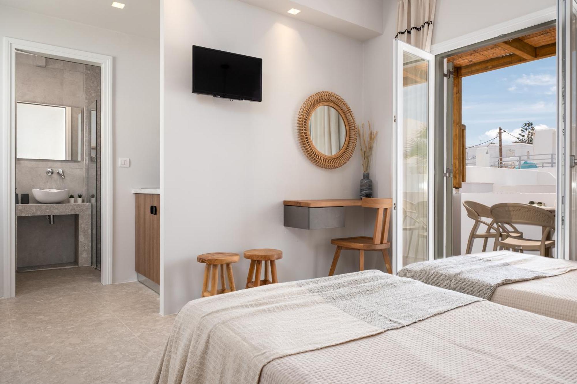 Sea & Sun Paros Hotel Naousa  Exterior photo